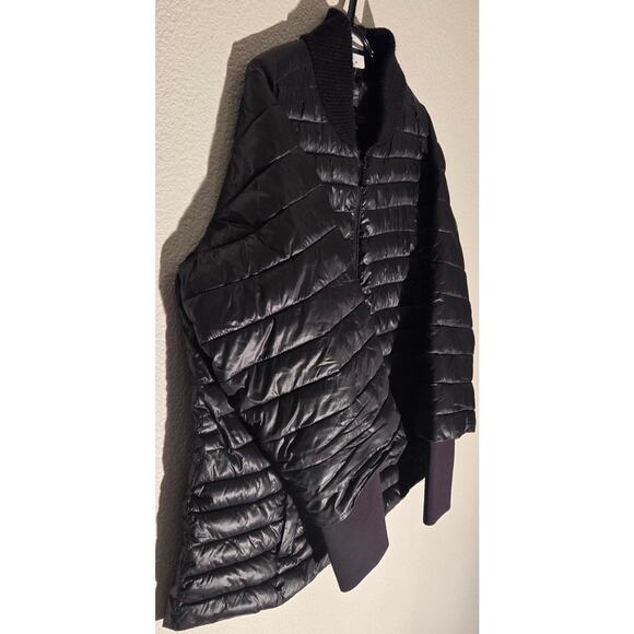 Calvin Klein Women's Black Puffer Jacket - Size 2X - Picture 2 of 9